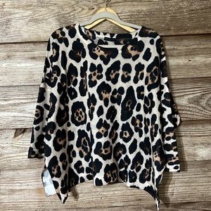 Nally & Millie USA | fleece Tunic | Leopard 🐆 |